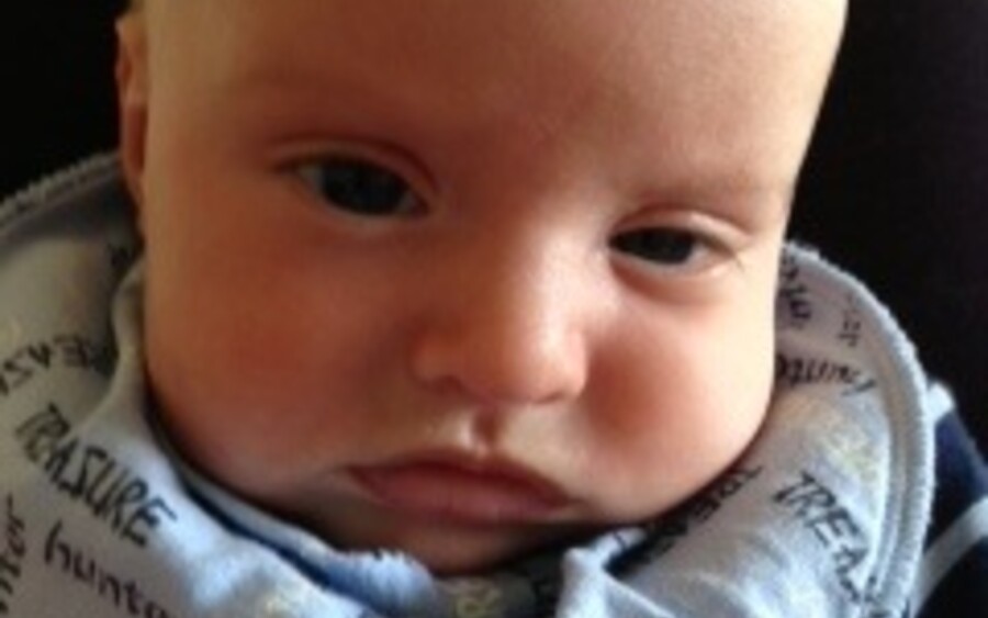 Oliver 3 months Play