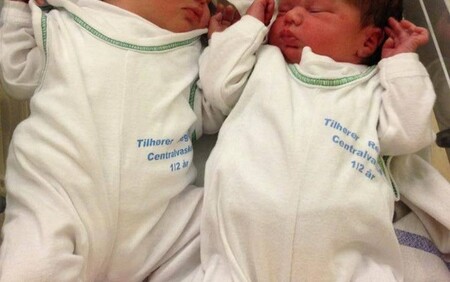Newborn twins from May 2013 Play 